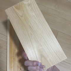 木材端材2枚セット DIY 棚や段差の取り付けに！の画像