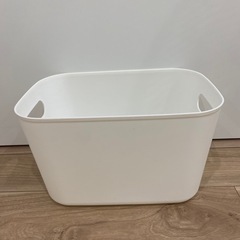 プラスチック　収納ケース5個の画像
