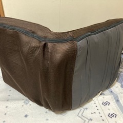 【ブラウン】折りたたみメッシュ座椅子の画像