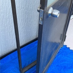 アルミサッシ　ドア　枠付きの画像