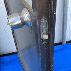 アルミサッシ　ドア　枠付きの画像
