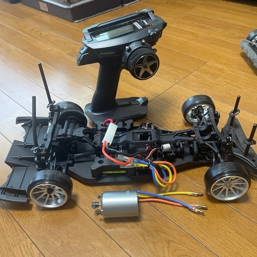 ドリフトラジコン2セット(ヨコモYD-2E、ドリパケ)