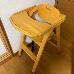 ベビチェアー　　子供椅子
の画像