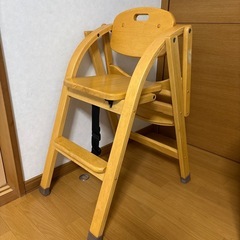 ベビチェアー　　子供椅子
の画像