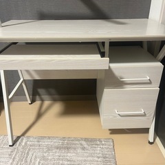 美品　デスク　机　
ホワイトデスク オフィスデスク　島忠の画像