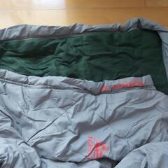 キャンプ用品 寝袋の画像