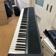KORG B2N 電子ピアノ 88鍵盤 スタンド・ペダル・説明書付きの画像