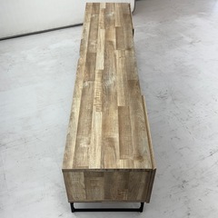 【超美品‼️】現行モデル♪ ロウヤ 180cm幅ローボード テレビ台 リビング収納家具 スチール脚 木目調ブラウン♪の画像