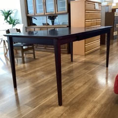 ダイニングテーブル〈伸縮式〉【町田市再生家具】251646の画像