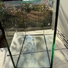 無料　 テトラ (Tetra) ガラス水槽GA-300F+自動餌やり器+フィルタ濾過器+フィルタ新品4枚の画像