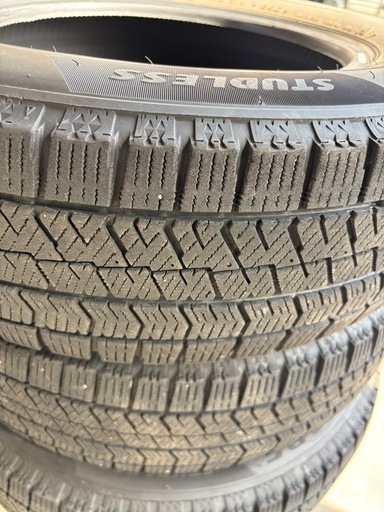 BRIDGESTONE VRX2 ブリヂストン　スタッドレス　175/70R14 6分山程度