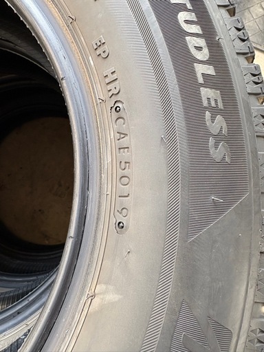 BRIDGESTONE VRX2 ブリヂストン　スタッドレス　175/70R14 6分山程度