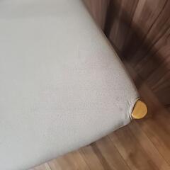 椅子　一脚の画像