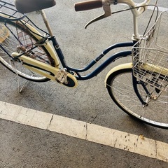 自転車　26インチ　ママチャリ　パパチャリ　シンプル　鍵付きの画像