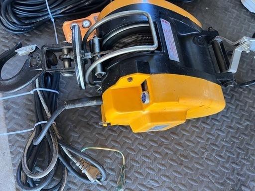 早期取引値引き有！RYOBI ウインチ　WIM-125A 電動　100V