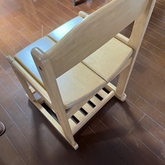 椅子キャスター付きの画像
