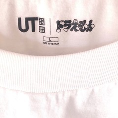 ドラえもん ユニクロコラボ UTシャツ 恐竜の画像