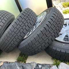 ダンロップ　WINTER MAXX　WM02 中古スタッドレスタイヤ　 165/65R14　79Qの4本セットの画像