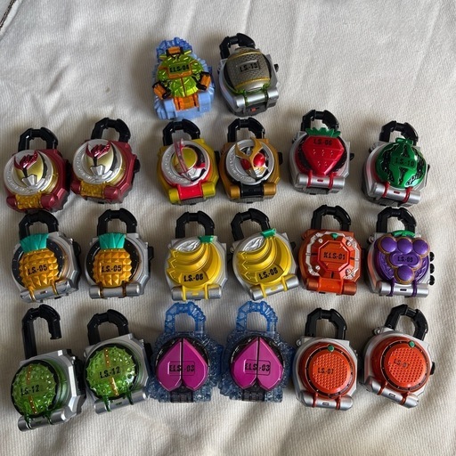 仮面ライダー鎧武ロックシード20点セット単品買い可能