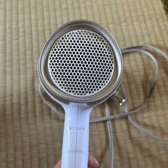 ドライヤー　白　コンパクト　huge HUGE KOIZUMI KHD-1285の画像