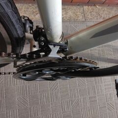 自転車店から出品です。　　5年使用のクロスバイクの画像