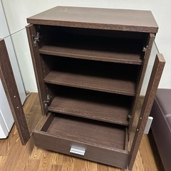 食器棚‼️
の画像