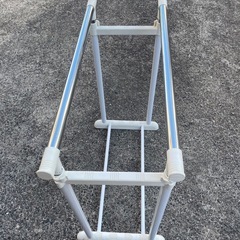 ハンガーラックの画像