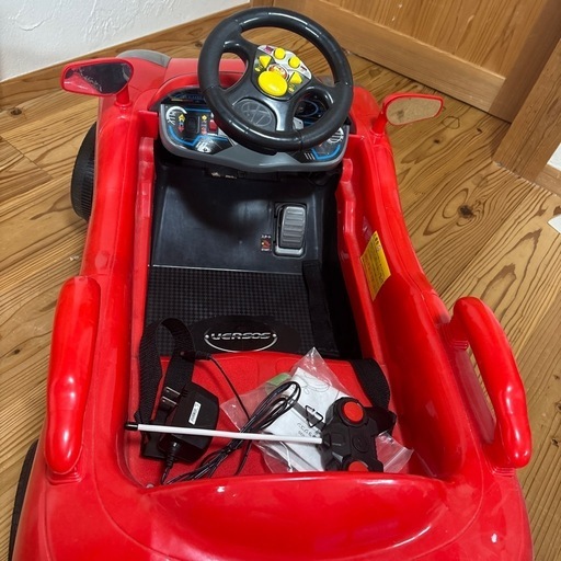 【電動】 自動車 車 赤 子ども用 1人乗り 充電式　
