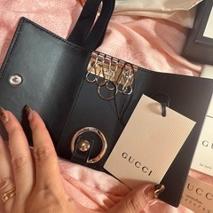 新品未使用　GUCCI キーケース　箱と保存袋付きの画像