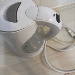 500円で譲ります！シンプルで使いやすいポット の画像