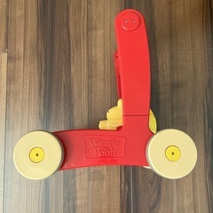 【手押し車】【ベビーウォーカー】
くまのプーさん　おしりふりふりウォーカーピアノ　の画像