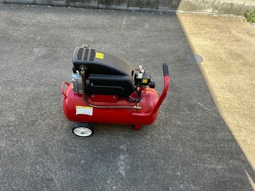 エアコンプレッサー