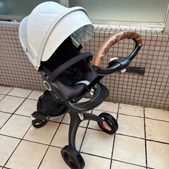 ストッケ エクスプローリー ベビーカー の画像