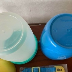タッパーウェア お弁当箱 水筒の画像