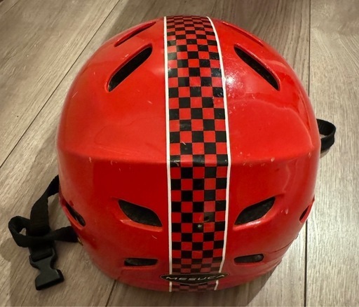 カーズ子供自転車16インチ　フェラーリ風ヘルメット付　補助輪付　