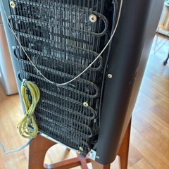 amadana ウォーターサーバー 木製スタンド付き黒　HC12D1-WD-RFの画像