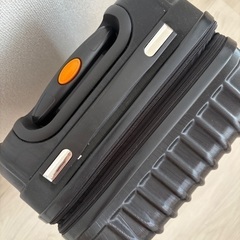 キャリーケースの画像