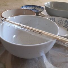 0円！使い勝手のよい未使用！陶器皿　7枚の画像