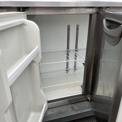 フクシマ 業務用 テーブル形冷蔵庫 TMU-50RE2 コールドテーブル 厨房設備 作業台 100V 動作確認済 W1500 D450 中古品 ④の画像