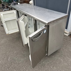 フクシマ 業務用 テーブル形冷蔵庫 TMU-50RE2 コールドテーブル 厨房設備 作業台 100V 動作確認済 W1500 D450 中古品 ④の画像