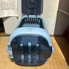 ペットキャリーの画像