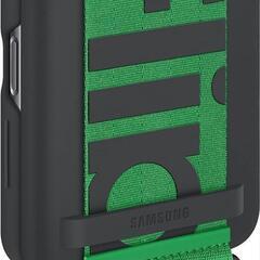 Galaxy Z Flip4　128GB　ドコモ版の画像