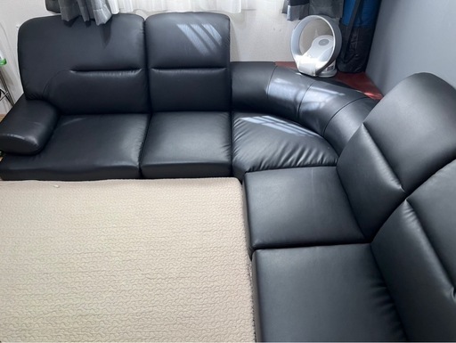 3人掛け アレンジ自由 コーナーローソファー こたつでも使える 背面可動テーブル搭載  LOWYA