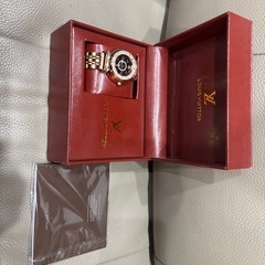 ルイヴィトン 時計の画像