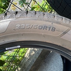 【スタッドレスタイヤ 】BLIZZAK VRX3 235/50R18 97Qの画像