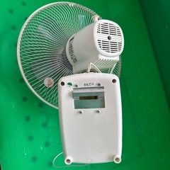 YAMAZEN 壁掛け扇風機 YWS-A302の画像