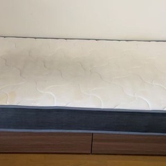 シングルベッドの画像