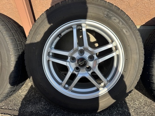 取引終了【価格、ホイールナット 座面訂正】プリウス30用ホイール付きスタッドレス