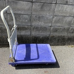 台車、2500円の画像