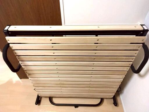 【受付終了】ニトリ 折りたたみすのこベッド(ハングJY W100)